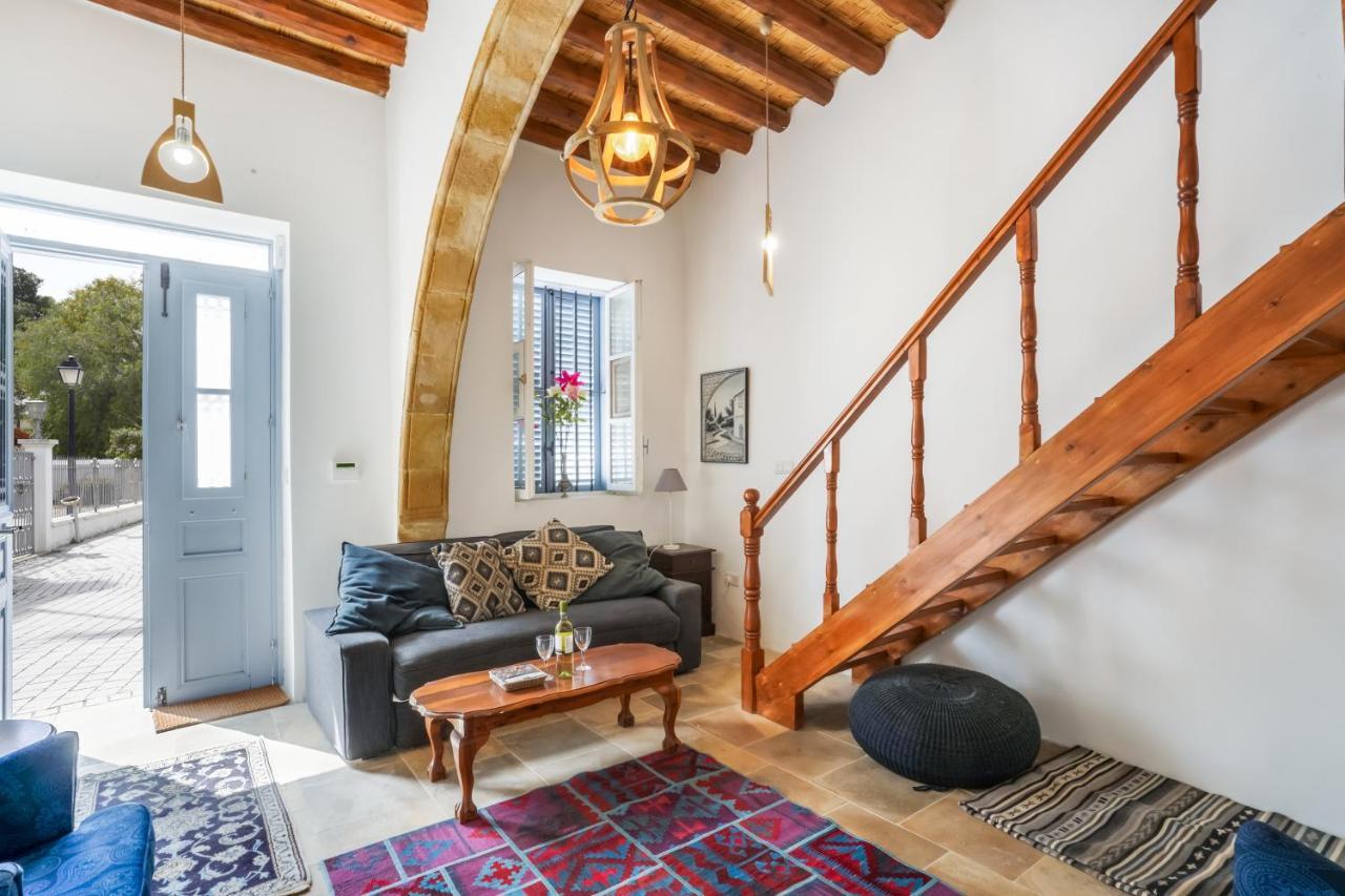To Hani - Kamara Maisonette Nicosia Ngoại thất bức ảnh